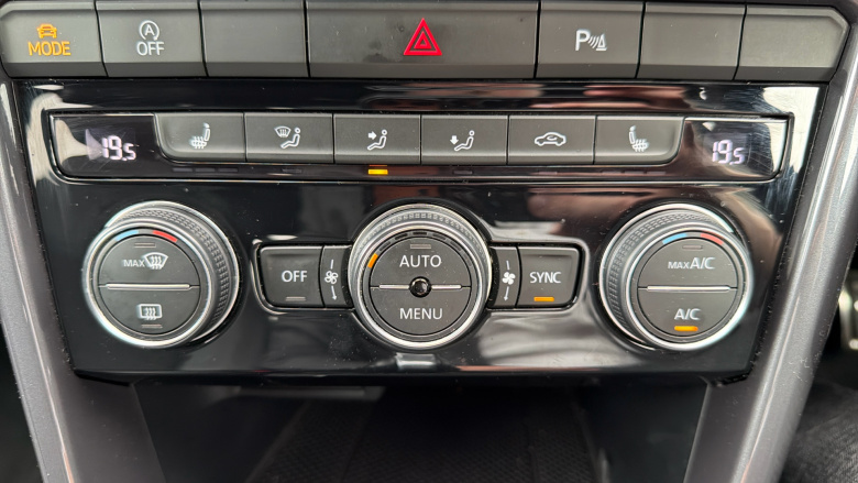 Volkswagen T-Roc 1.5 TSI EVO R-Line 5dr DSG Petrol Hatchback